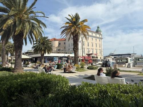 Design rooms ANIMA MUNDI CityCentre right next to Diocletian's Palace Hotel in Split