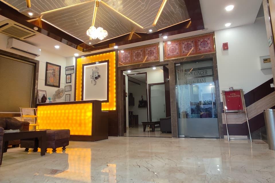 Hotel Taj Heights Hotel in Agra