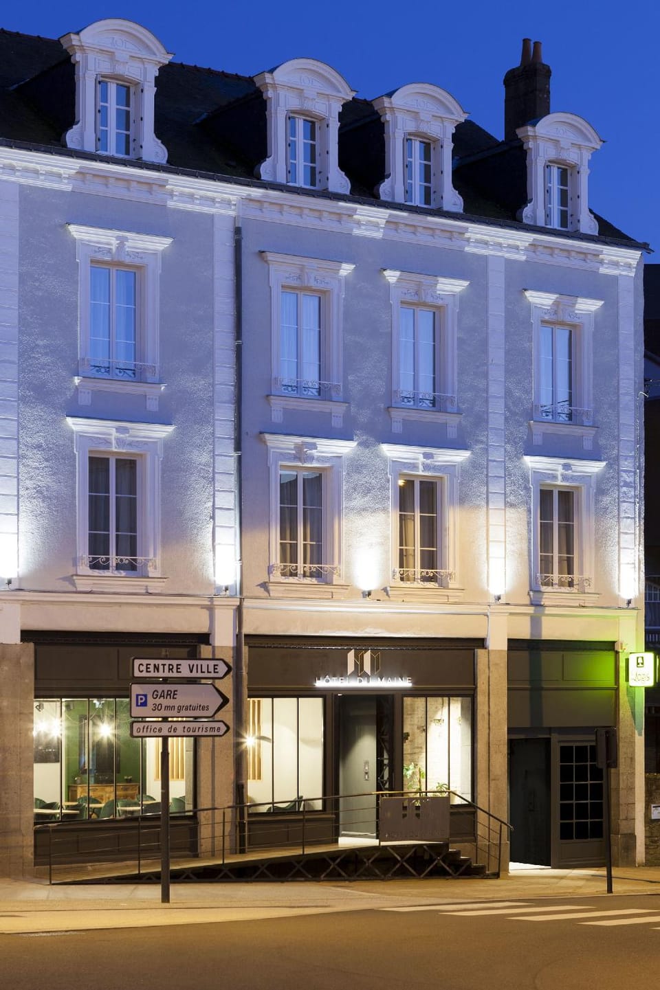 Logis Hotel du Maine Hotel in Laval