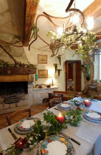 Maison d'hotes Ferme de la Commanderie Hotel in Provence-Alpes-Côte d'Azur