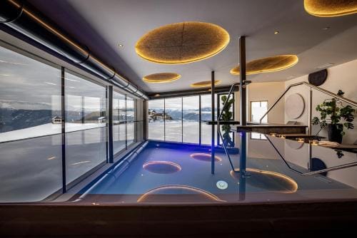 Luis & die Buabm - Gasthof Jenesien Hotel in Trentino-South Tyrol