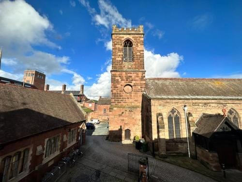 FARRIERS ARMS Hotel in Worcester