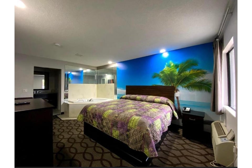 Deluxe Inn by OYO Near Toledo Ohio Hotel in Toledo