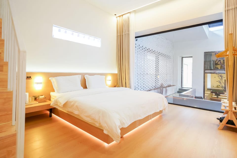 Floral Hotel Golden Jinxitang Universal Resort B&B Hotel in Beijing
