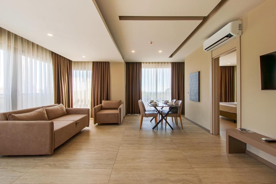 Prive Suite Side & Spa - Adults Only Bed and Breakfast in Side