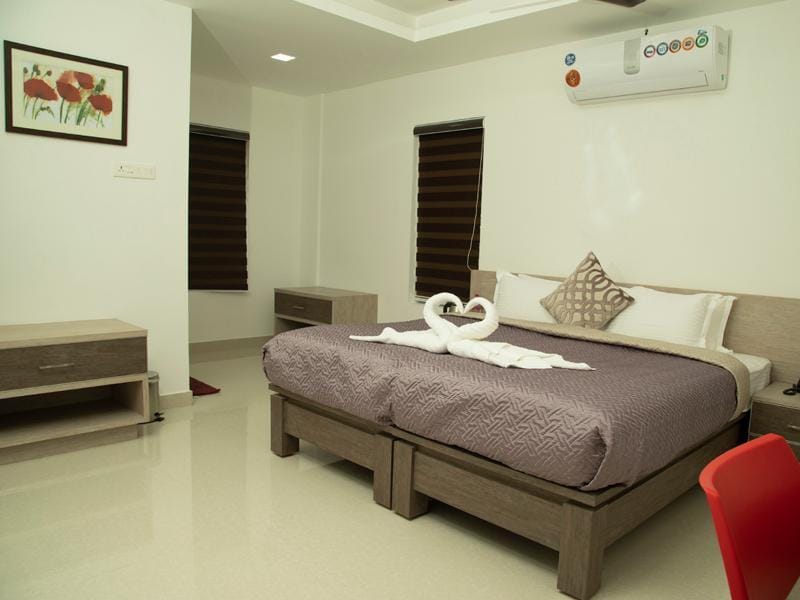 Chandra INN - Stay Smart Hotel in Kerala