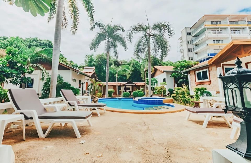 Kotchaphorn Garden  Resort in Pattaya City