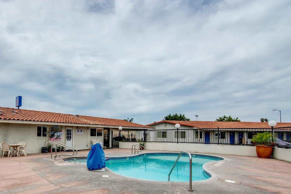 Motel 6 Manteca, CA Hotel in Manteca