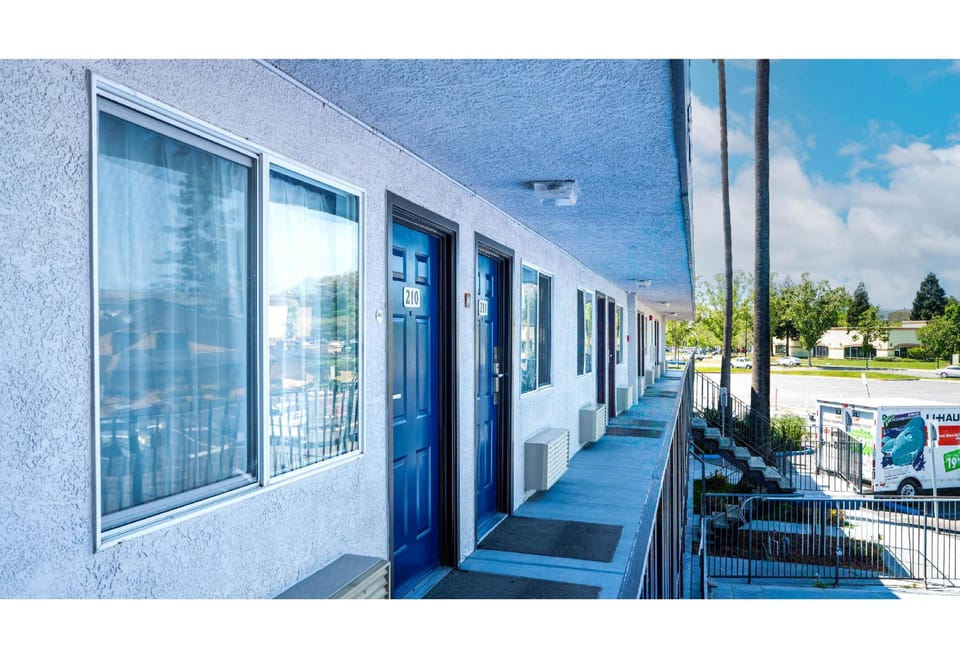 Motel 6 Pleasanton, CA Hotel in Pleasanton