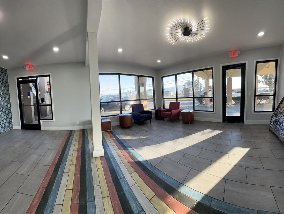 Motel 6 Soledad, CA Hotel in Sierra Nevada