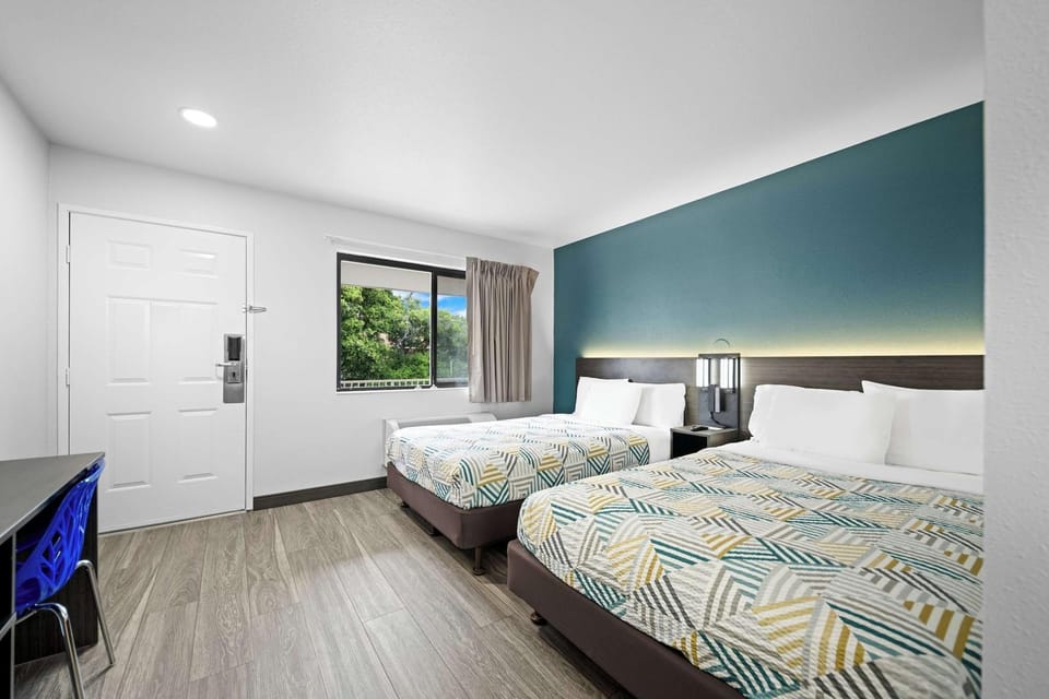Motel 6 Monterey, CA Hotel in Monterey