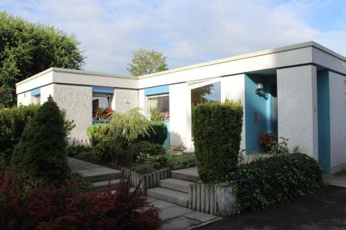 Les Petites Chambres de la Bleue Maison Hotel in Switzerland