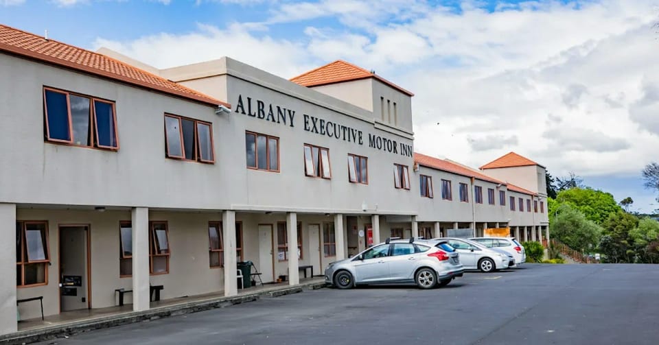 Albany Executive Motor Inn Motel in Auckland