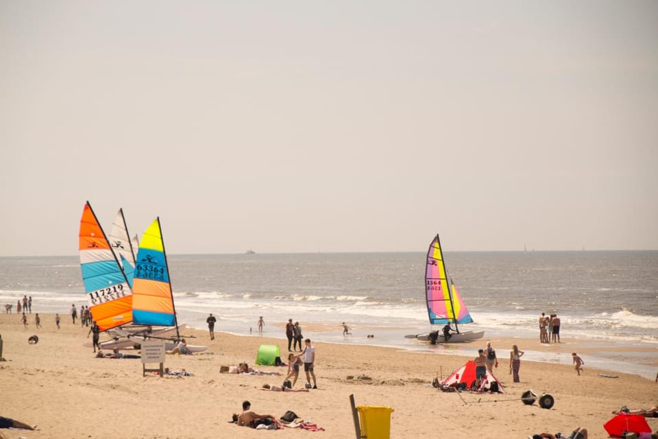The Flying Pig Beach Hostel Hostel in Noordwijk