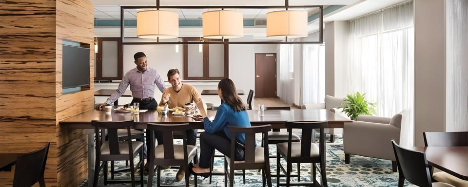 Fairfield by Marriott Inn & Suites Franklin Hotel in Indiana