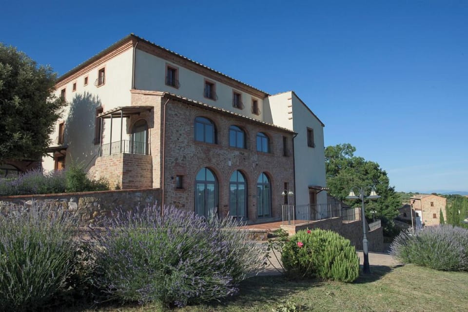 Nuovo Etruria Resort Hotel in Montepulciano