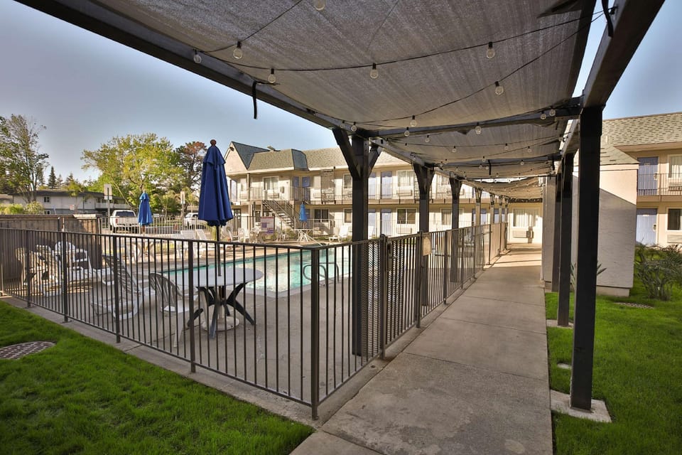 Motel 6 Sacramento, CA - Central Hotel in Sacramento