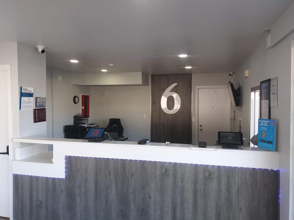 Motel 6 West Sacramento, CA Hotel in West Sacramento