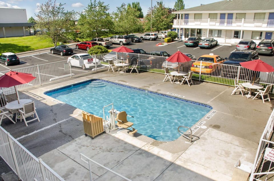 Motel 6 Tacoma, WA - South Hotel in Tacoma