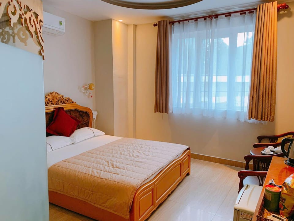 Royalty Hotel Hotel in Ho Chi Minh City