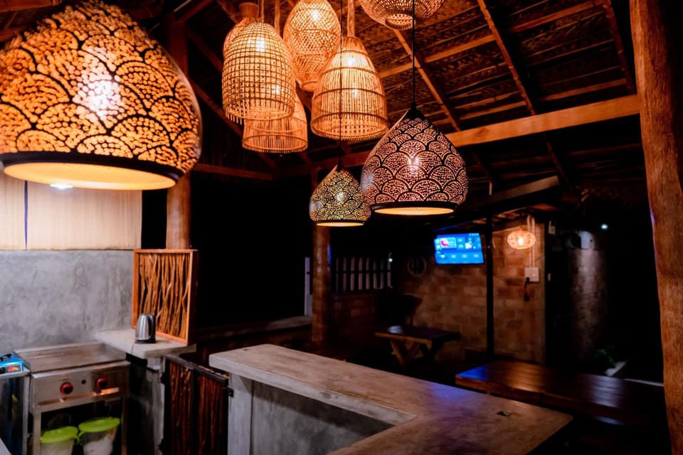 Hilltop Villas Hotel in Mirissa