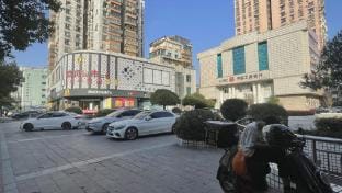 Diamond eSports Hotel (Shaoxing Zhuji Xiongfeng New World Store) Hotel in Hangzhou