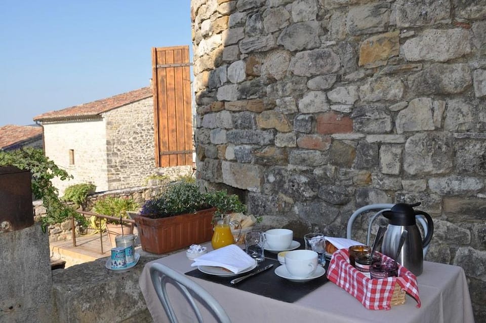 Château de Bessas Hotel in Provence-Alpes-Côte d'Azur