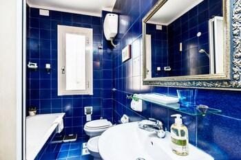 Otranto - WR Apartments Hotel in Rome
