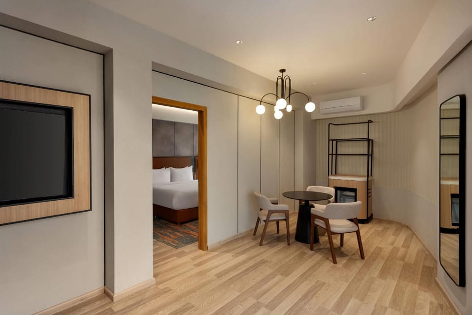 Suite room