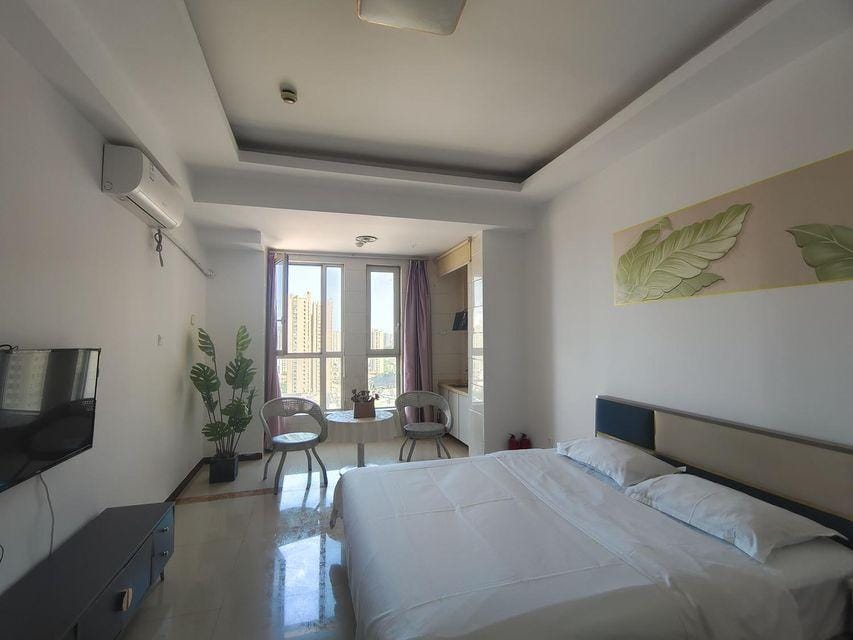 Qingdao Jane Eyre theme apartment Hotel in Qingdao