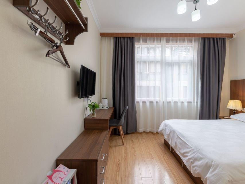Hongxu Youth Hostel Hotel in Hangzhou