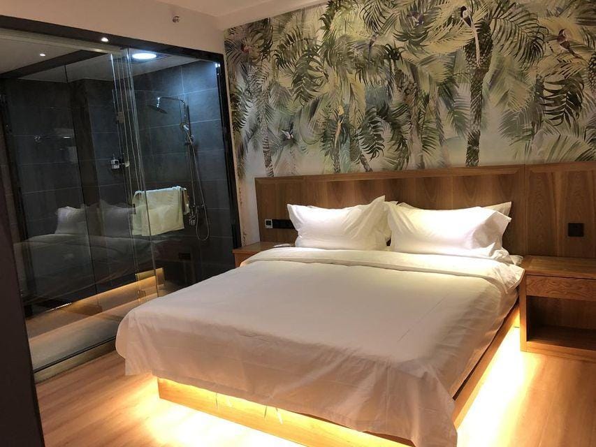 Wenlin Restaurant Hotel in China