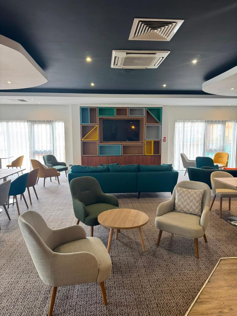 Bar/lounge