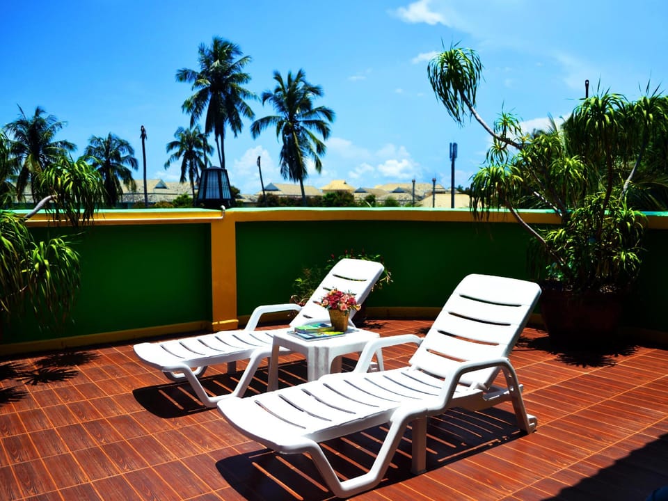 Sairougn Seaview Hotel Hotel in Krabi Changwat