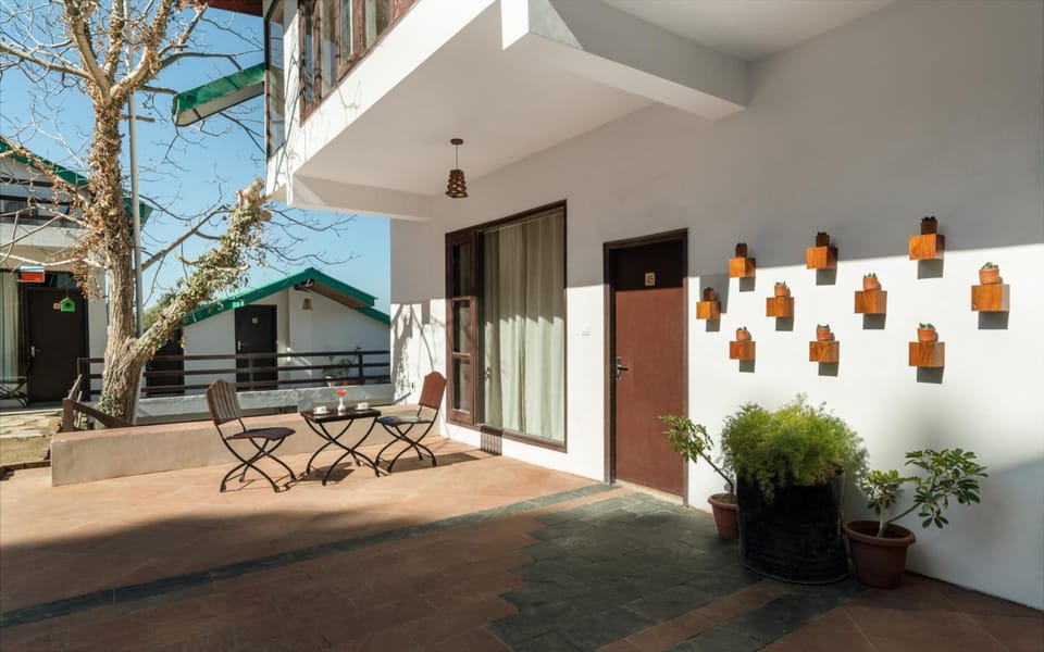 Woodsmoke Retreat Resort in Shimla