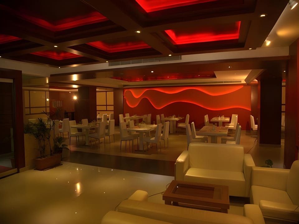 Hotel Hiton Hotel in Kerala