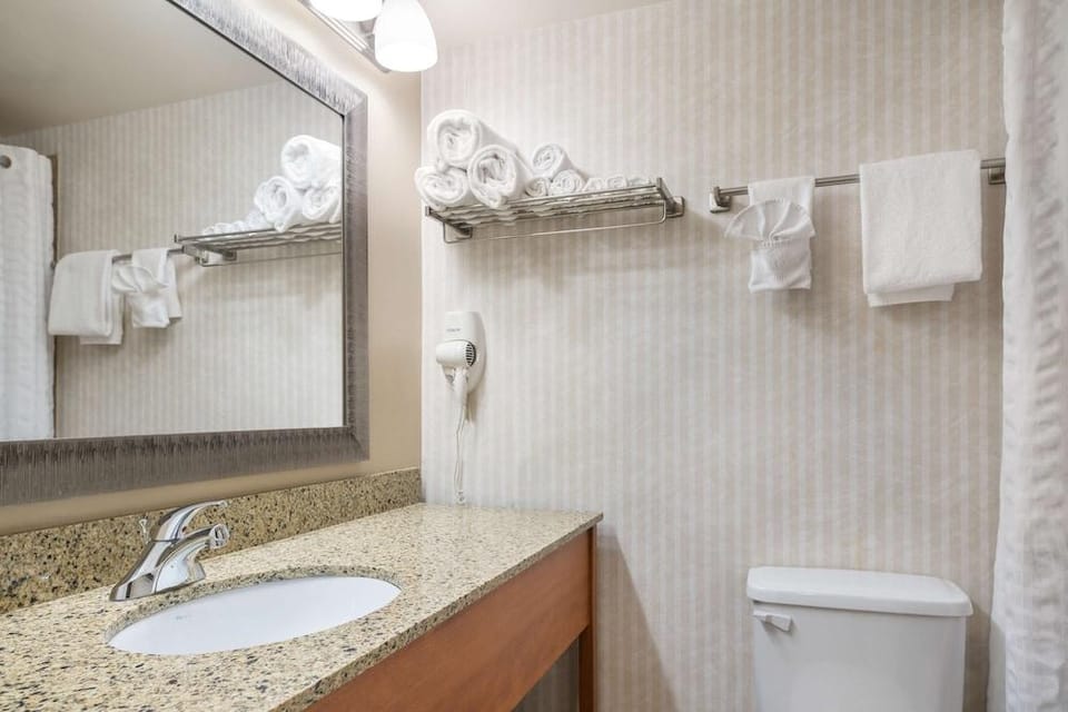 Best Western Glengarry Hotel Hotel in Truro
