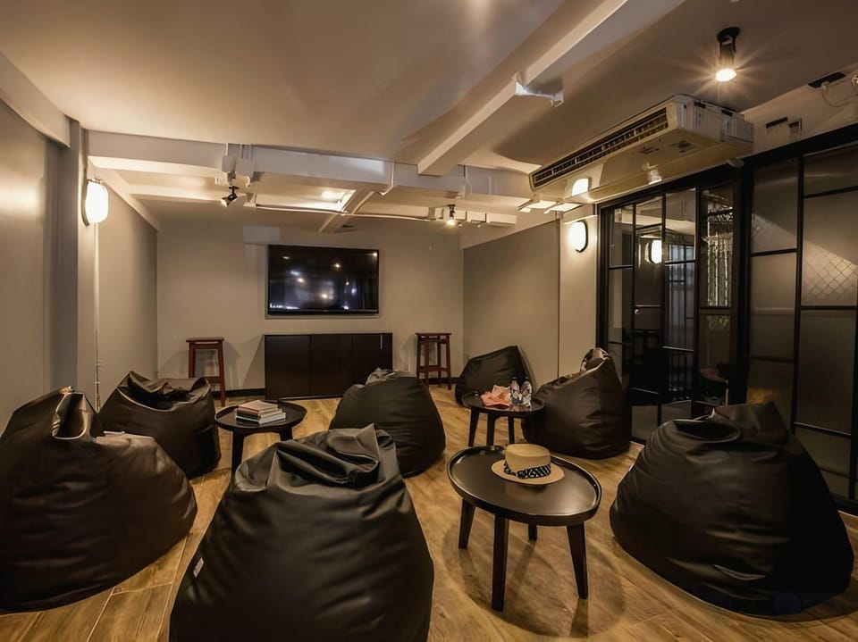 Jellybean The Blocks Hostel Sukhumvit 10 Hostel in Bangkok