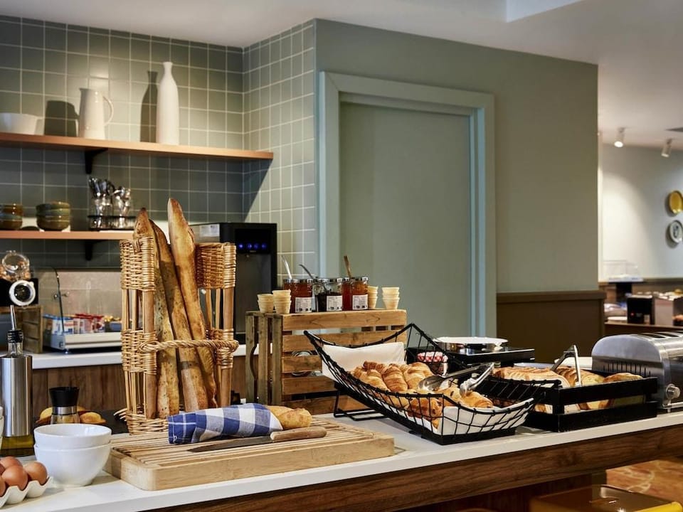 Aparthotel Adagio Paris Buttes Chaumont Hotel in Paris