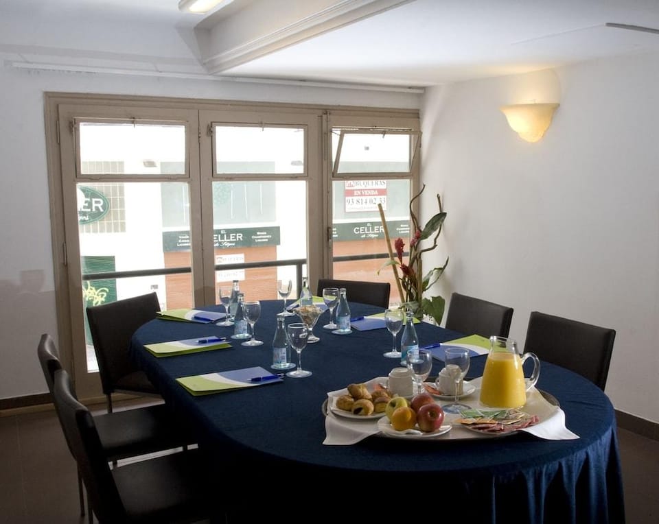 Hotel Subur Hotel in Sitges