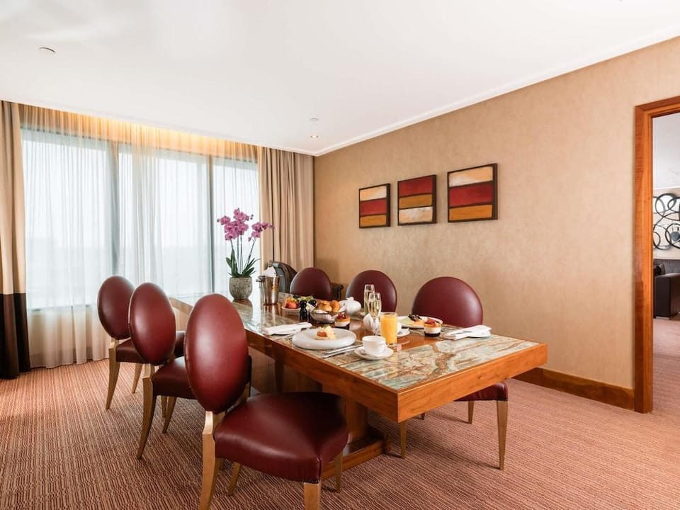 Sofitel London Heathrow Hotel in Slough