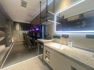 Xiang E-sports Hotel (Lishui College Branch) Hotel in Zhejiang