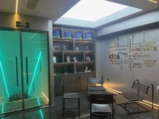 Xiang E-sports Hotel (Lishui College Branch) Hotel in Zhejiang