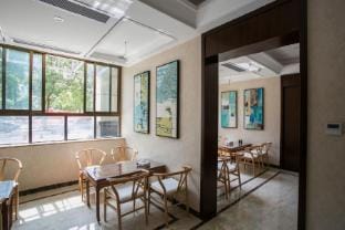 Most Memorable City Garden Hotel (Shaoxing East Station Wanhua City Store) Hotel in Zhejiang