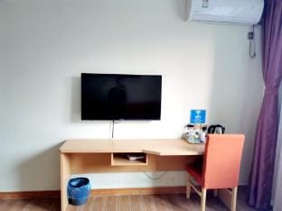 Kunshan Jinghao Apartment Hotel in Shanghai