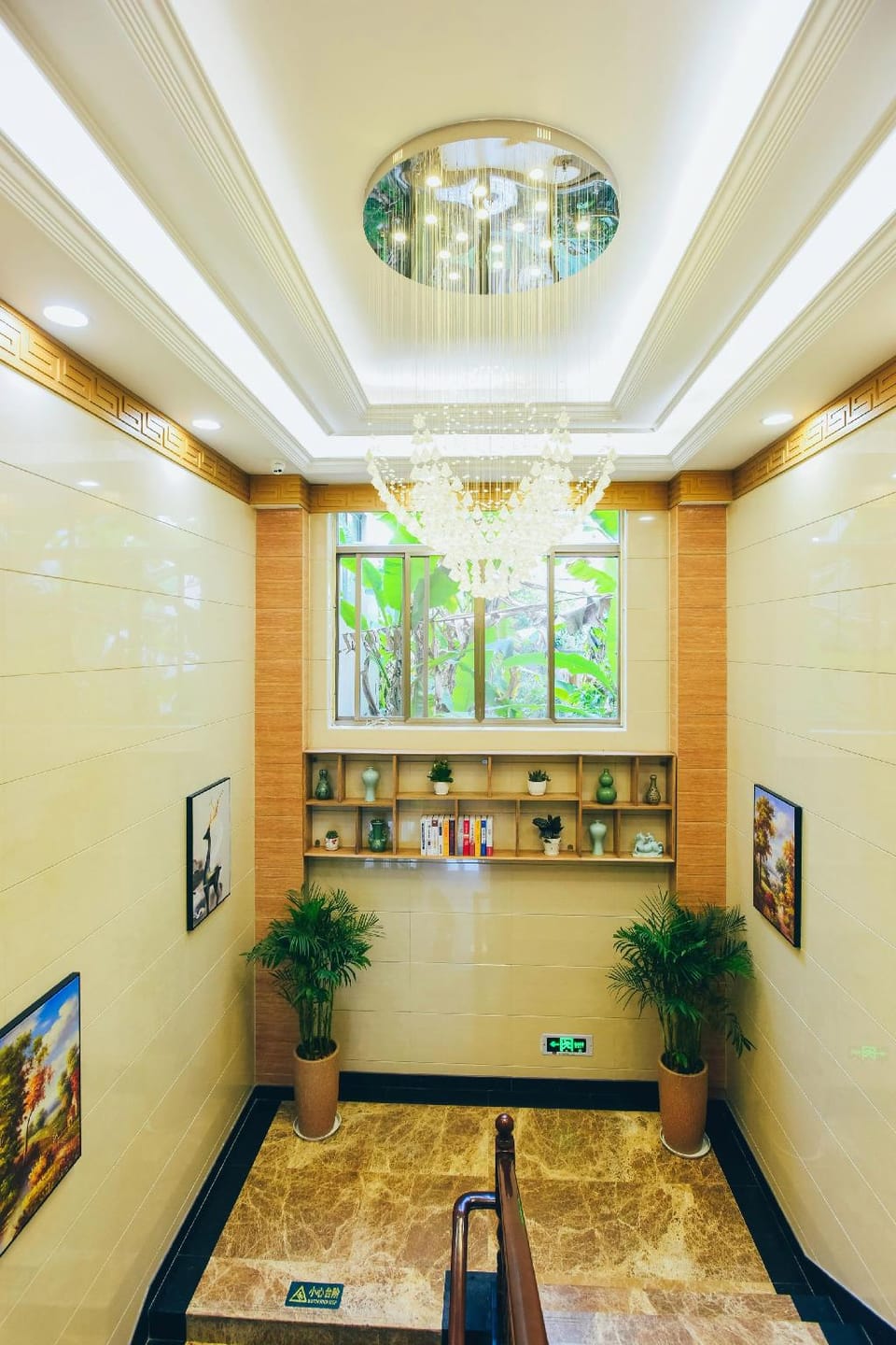 Shengzhou Baiyin Hotel (Wuyue Plaza Branch) Hotel in Zhejiang