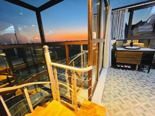 Street Friends Homestay (Waizao 5th Team Road Branch) Hotel in Shanghai
