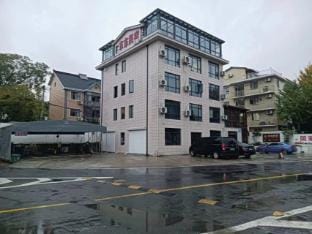 Dongdong Homestay Hotel in Hangzhou