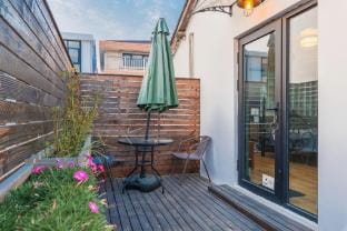 Reindeer Homestay (Chuan Zhou Highway Branch) Hotel in Shanghai