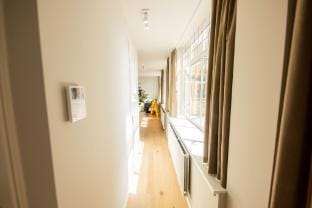 Upscale Haven 2BDR Apartment  WS Hotel in Rotterdam